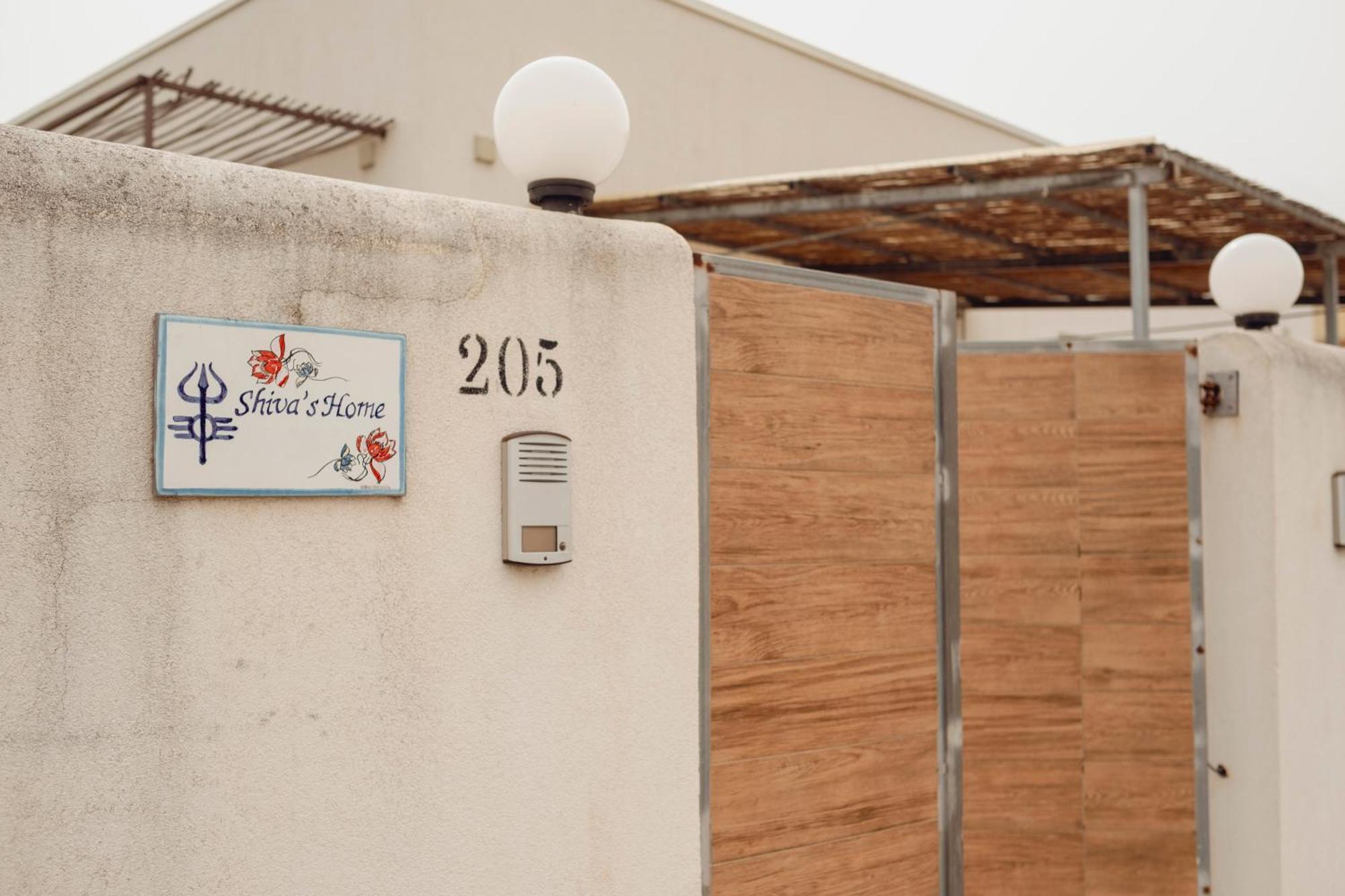 Shiva Home Alcamo Bagian luar foto